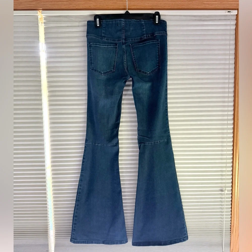 Free People Dark Blue High-Rise Jeggings